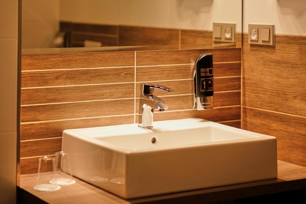 Hotel Gtc 3* Superior ビーロヴェツ エクステリア 写真